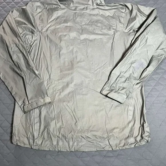Patagonia Torrentshell H2No Rain JacketMen’s Medium Waterproof Hooded – Gray